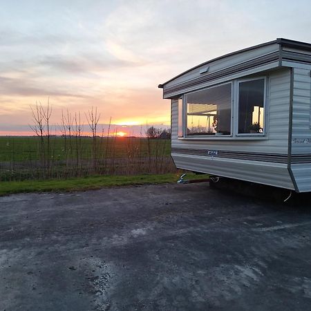 Stacaravan Elly, Minicamping De Grutte Earen Burum Exterior foto
